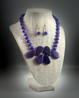 Majestic Bloom Necklace